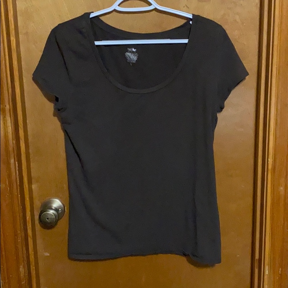 Basic Dark Brown Tee